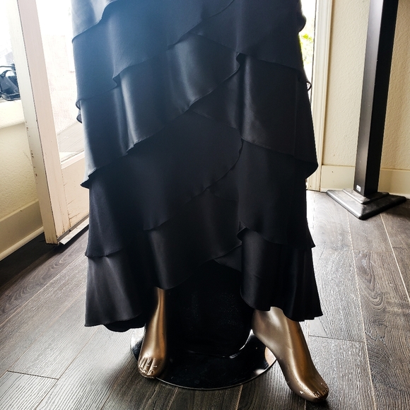 Emily in Paris Inspo: NWT Vintage Tadashi Shoji Silk Waterfall Dress - Picture 4 of 16